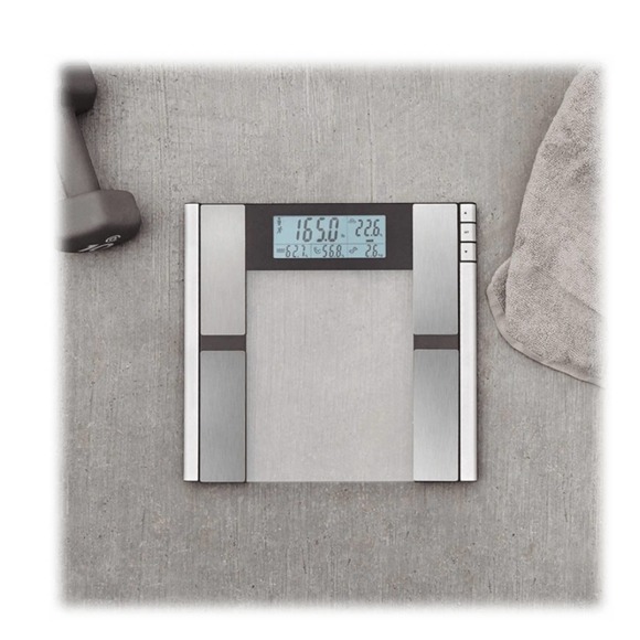 DIGITAL SCALE & BODY ANALYZER MEASURES WEIGHT, BODY FAT %, MUSCLE MASS, & MORE! - Picture 3 of 4